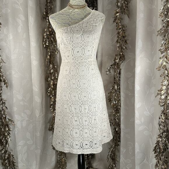 Merona Women’s 6 Off-White Lace Crochet One-Shoulder Dress Scallop‎ Hem Cocktail - Picture 3 of 13